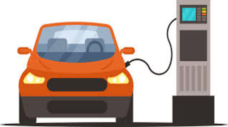 EV’s vs Gas-Powered Vehicles