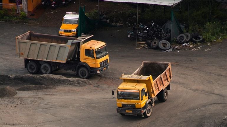 Truck Dealers